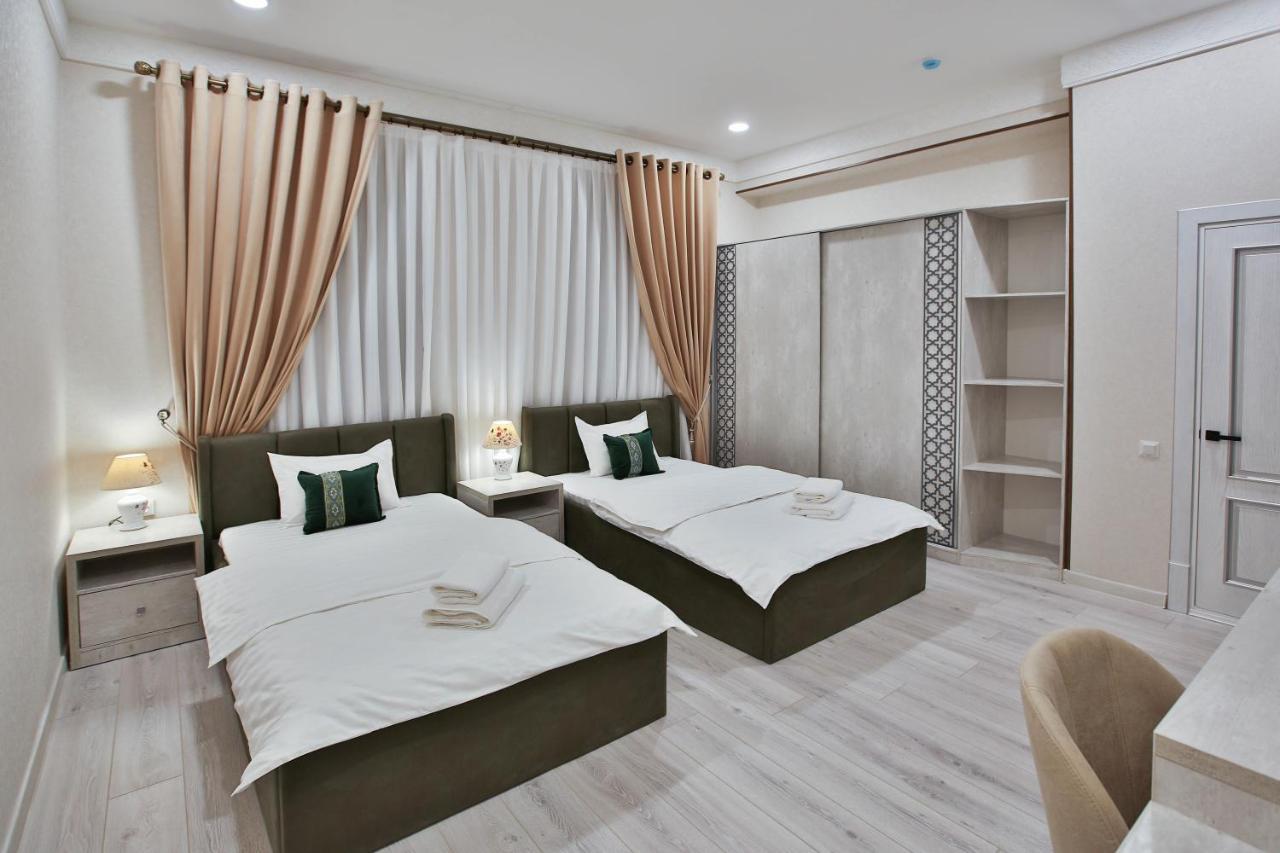 Asian Plaza Hotel Bukhara Bagian luar foto
